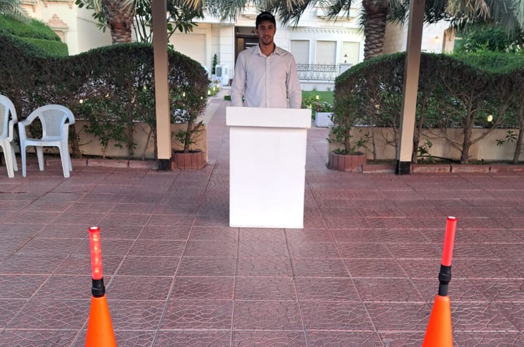 خدمة إيقاف السيارات